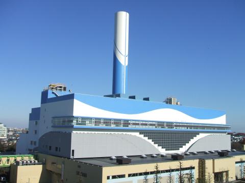 Мусоросжигающий завод Katsushika, Токио